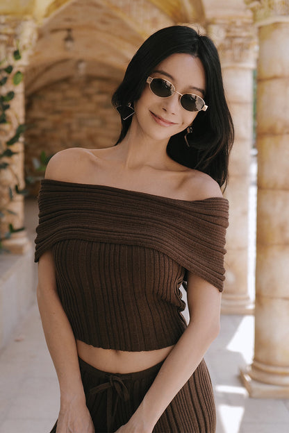 Wide Ribbed Knit Off-Shoulder BraTop (坑條針織一字領BraTop)