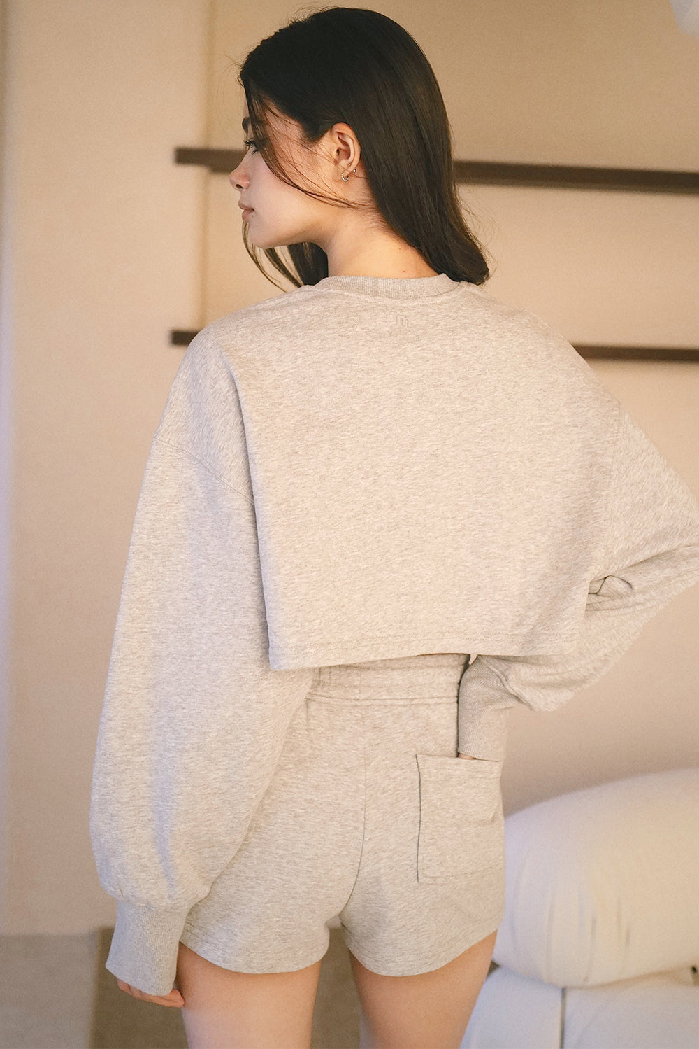 Cozy Warmth Cropped Hoodie (暖洋洋短版長袖上衣)