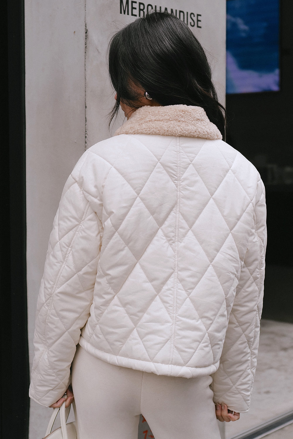 Shearling Collar Padded Coat (毛絨翻領鋪棉外套)