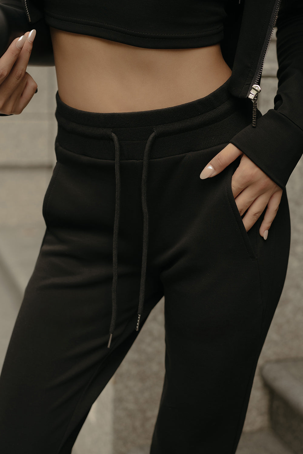 Peach Skin Sweatpants (抽繩長腿褲)