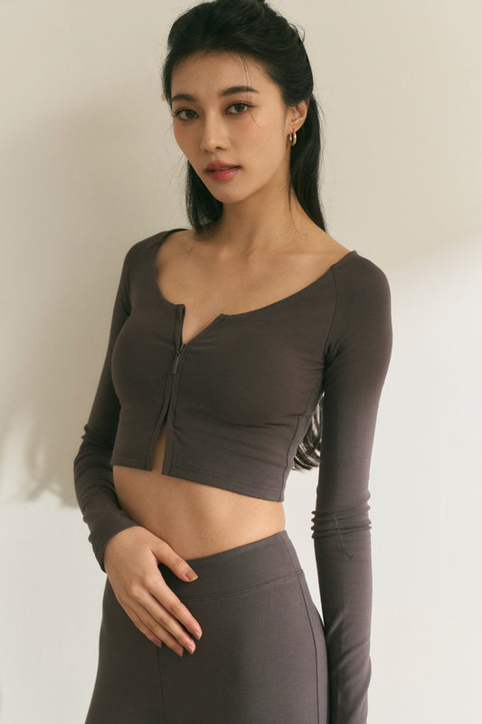 (現貨) Front Zip Long Sleeve Bra Top (寬領美胸拉鍊長袖) -【深灰XS】