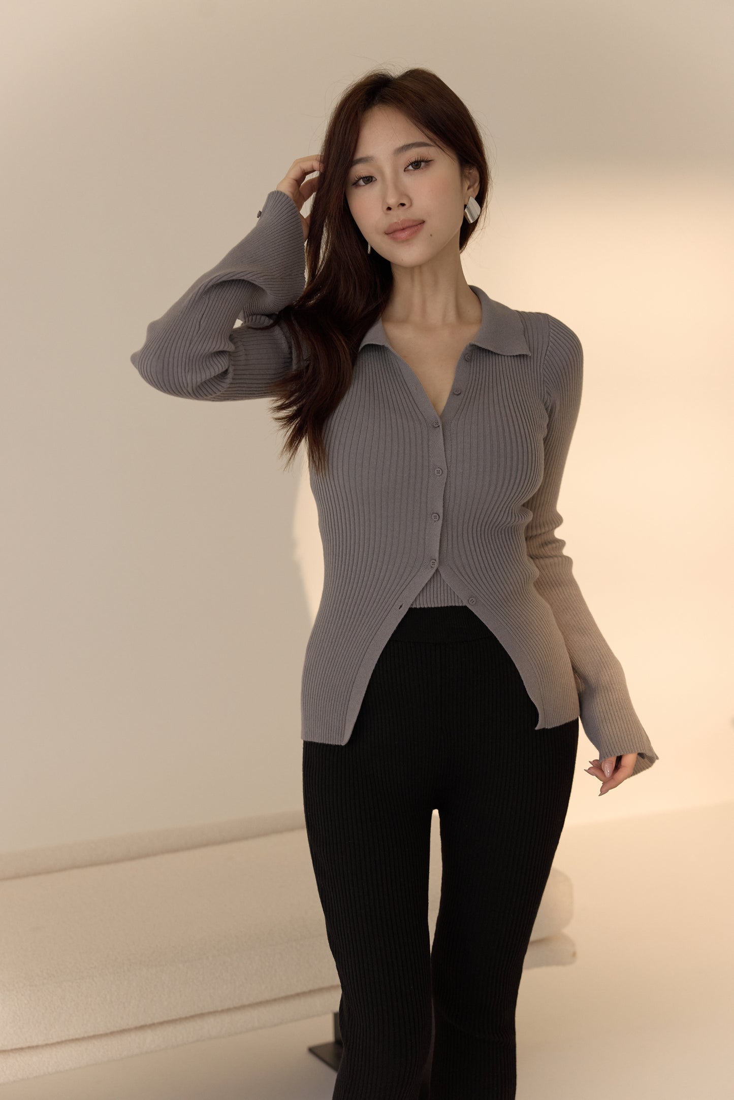 Collar Knit Cardigan (質感排釦針織衫)