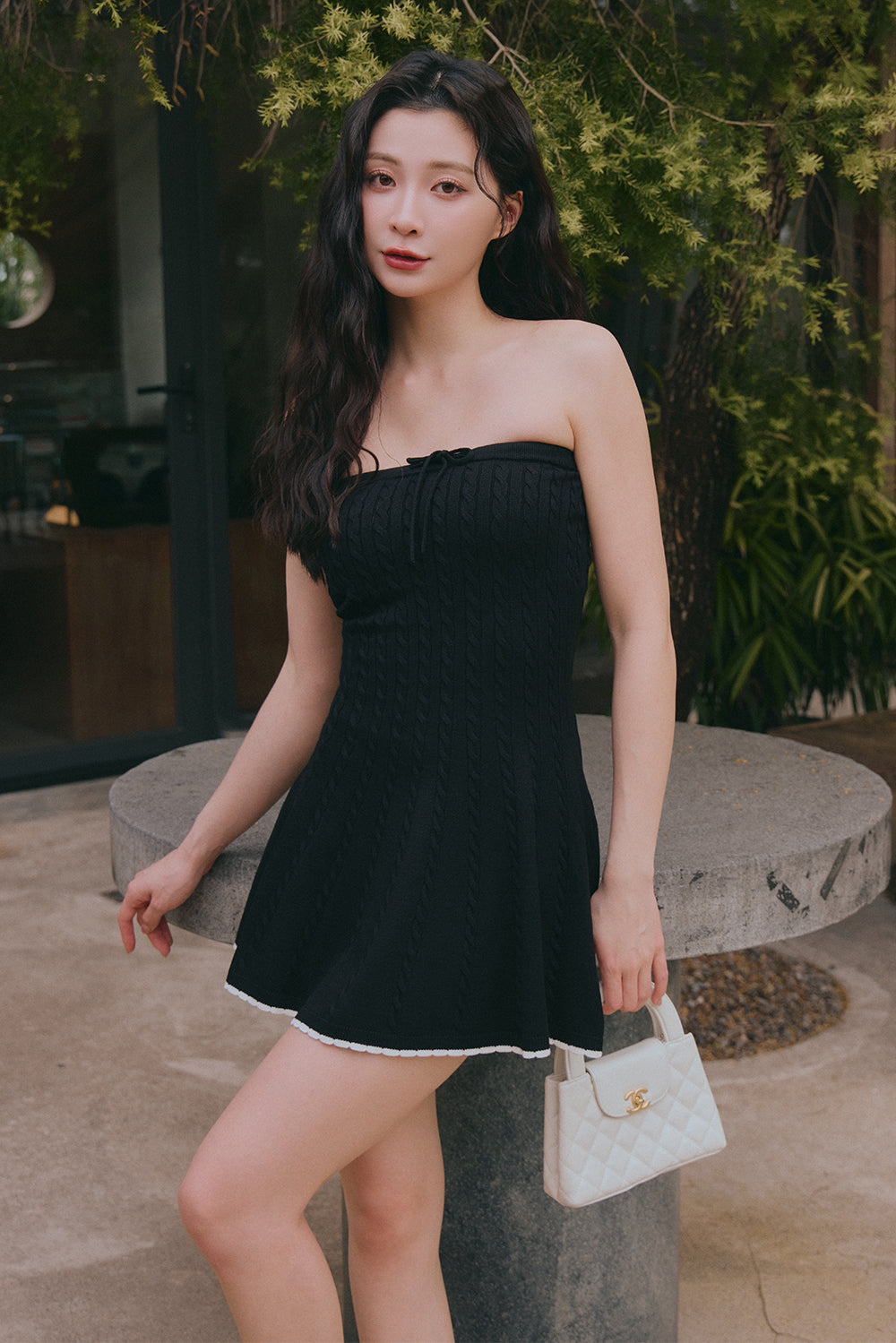 Afternoon Walk Knit Ripple Trim Strapless Flare Mini Bra Dress <br/>午後漫步麻花花邊平口襯墊短洋裝
