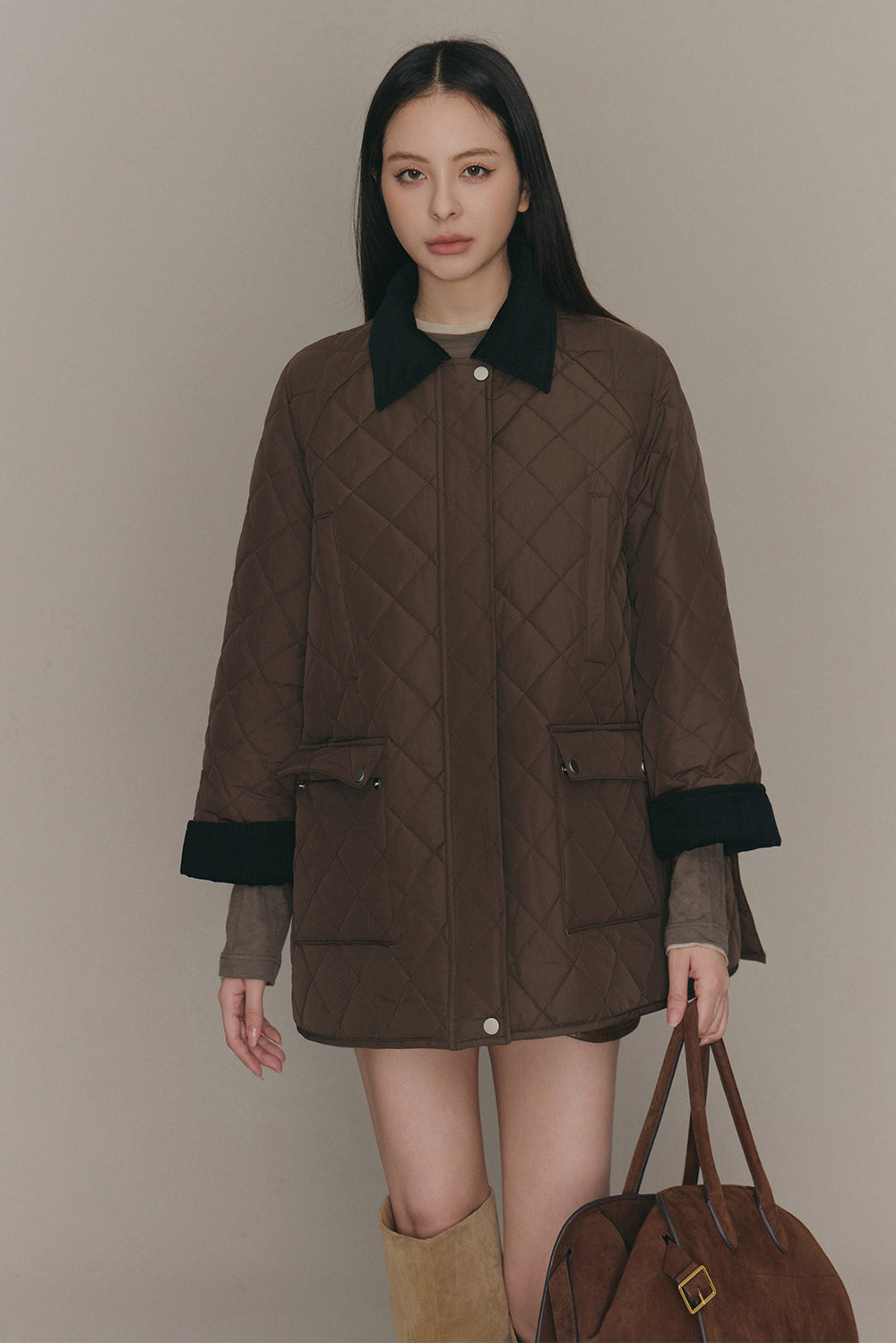 Classic Quilted Jacket with Corduroy Collar (老錢風燈芯絨鋪棉外套)