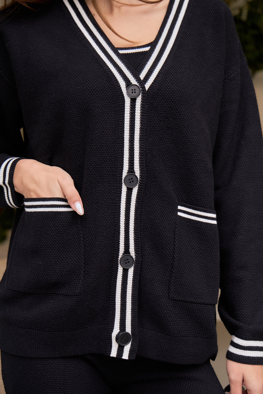 Afternoon Walk Knit Longline Button-Up Cardigan (菱格針織排釦中長版開襟外套) By mumm - Milu