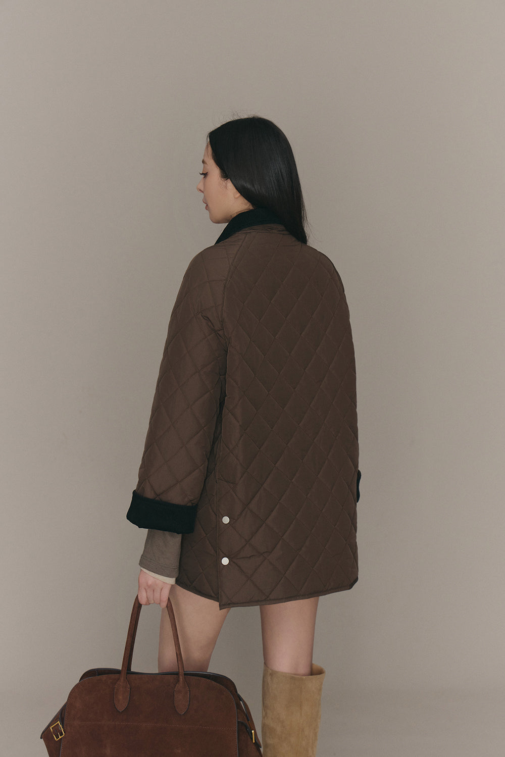 Classic Quilted Jacket with Corduroy Collar (老錢風燈芯絨鋪棉外套)