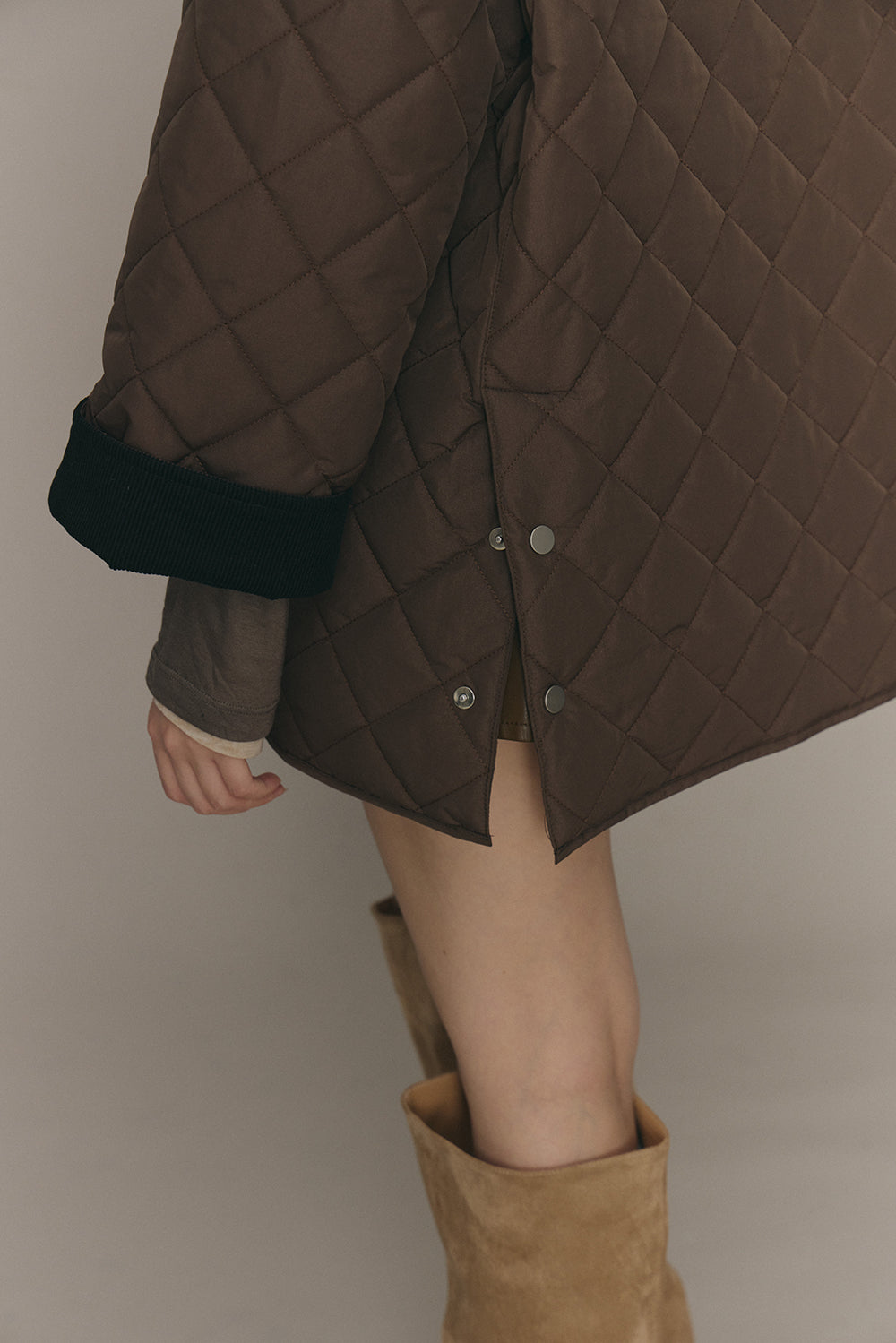 Classic Quilted Jacket with Corduroy Collar (老錢風燈芯絨鋪棉外套)