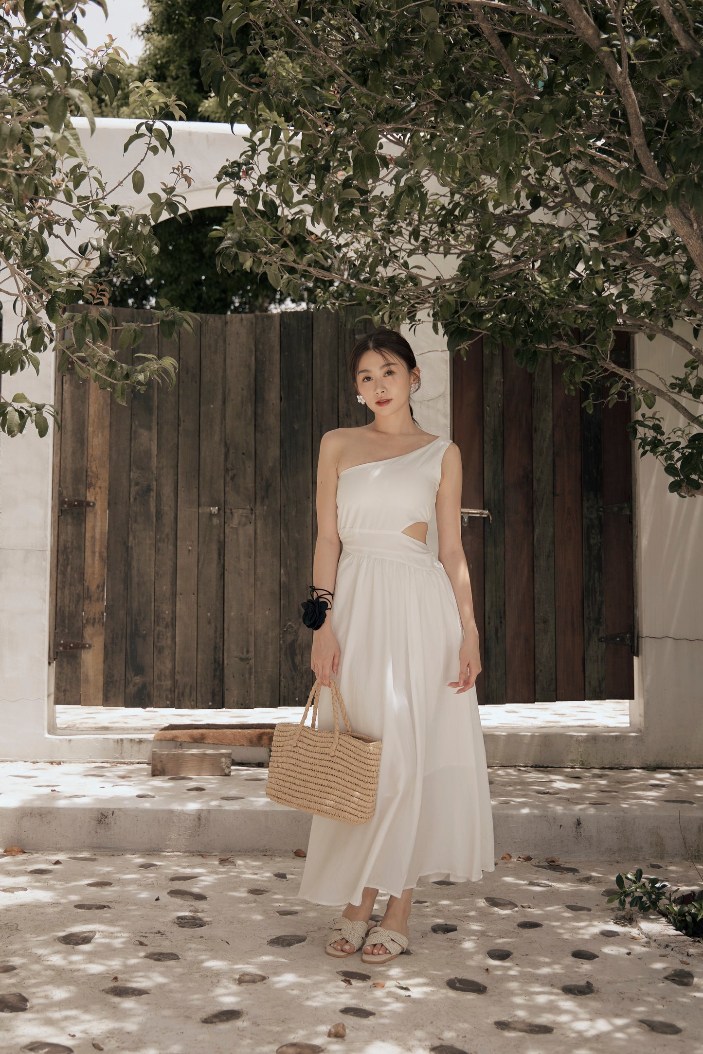 Cotton Linen One Shoulder Bra Dress (棉麻單肩側鏤空)