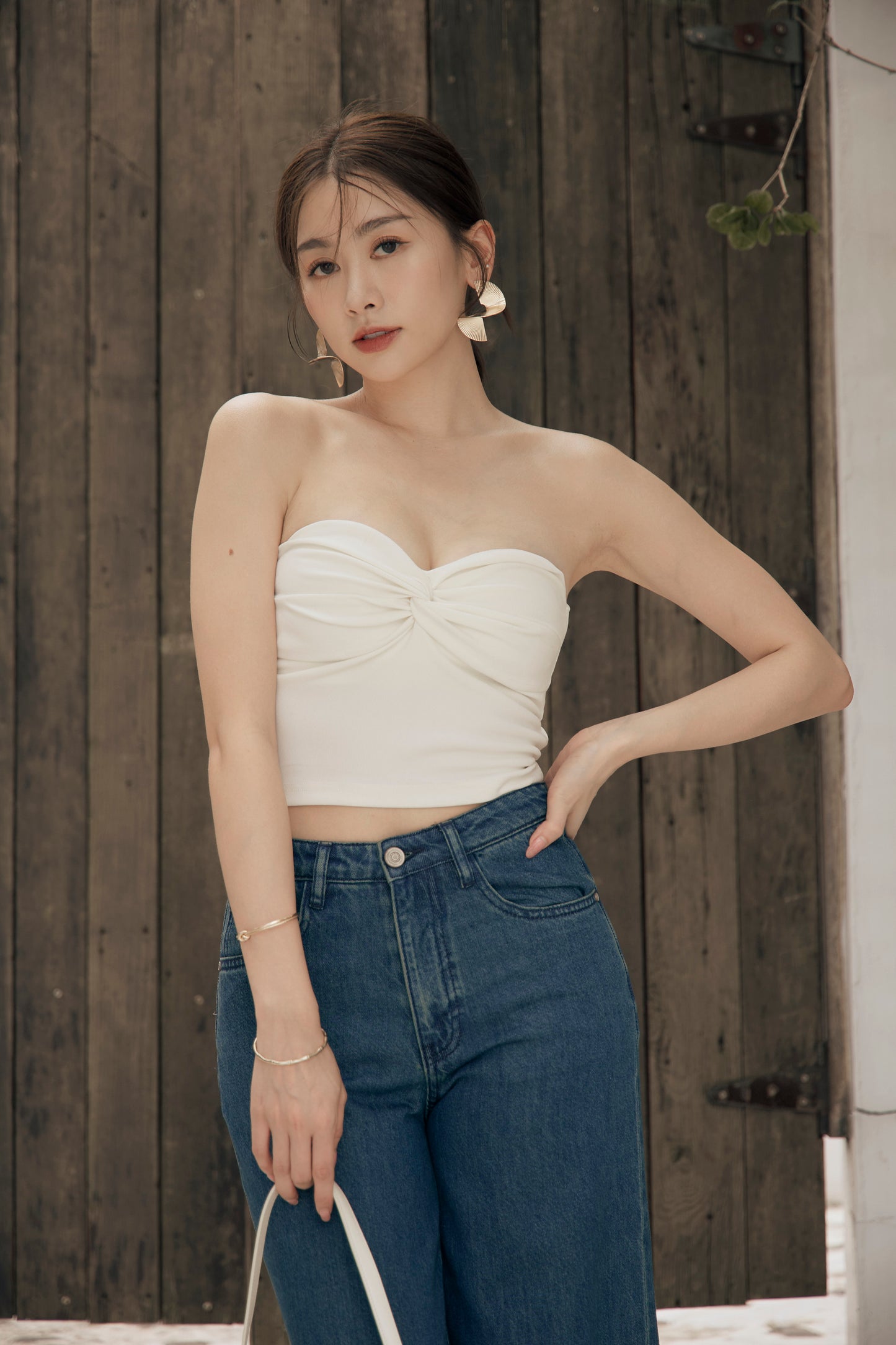 Front Knot Strapless Bra Top (美胸扭結平口)