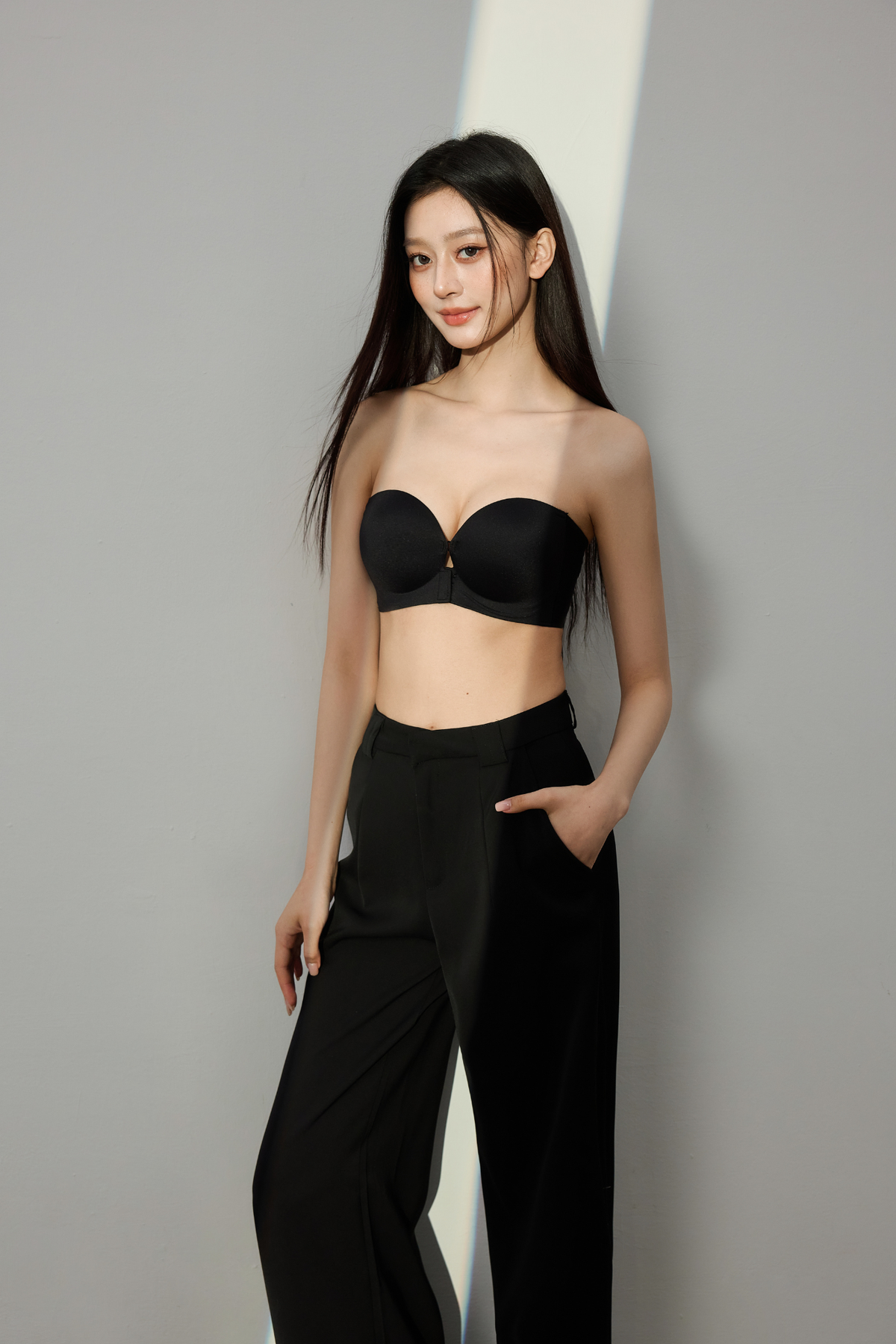 Push+ Up 2 Cup Front-Hook Bra<br/>爆溝+2 cup防滑前扣內衣