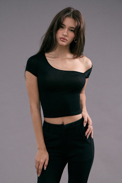 Tencel Wool Asymmetrical Neck Sleeve Top <br/>極柔天絲兩穿式短袖上衣