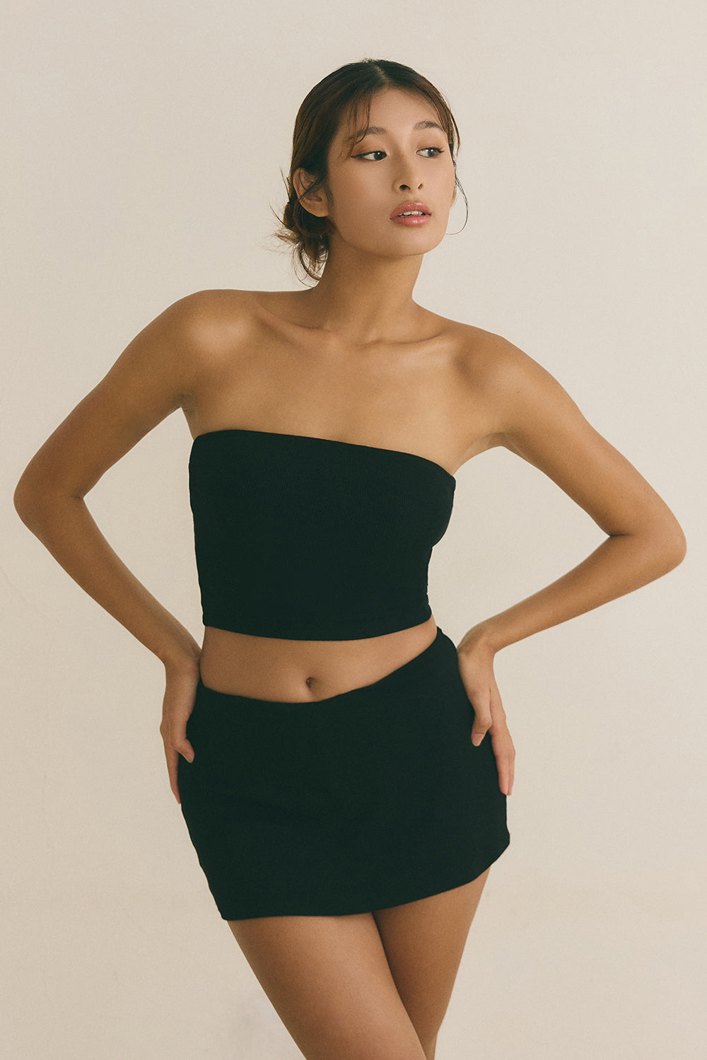 Elegant Rib Knit Strapless BraTop (羅紋平口)