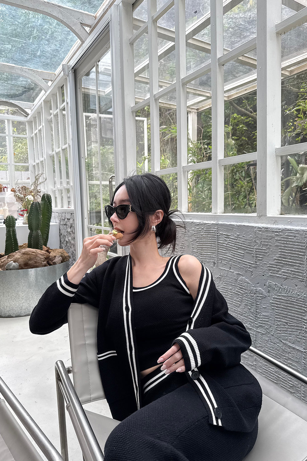 Afternoon Walk Knit Longline Button-Up Cardigan (菱格針織排釦中長版開襟外套) By mumm - Milu
