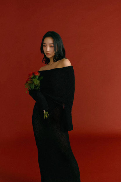 Crush On You Off-The-Shoulder Dress (一字領透膚長洋裝)