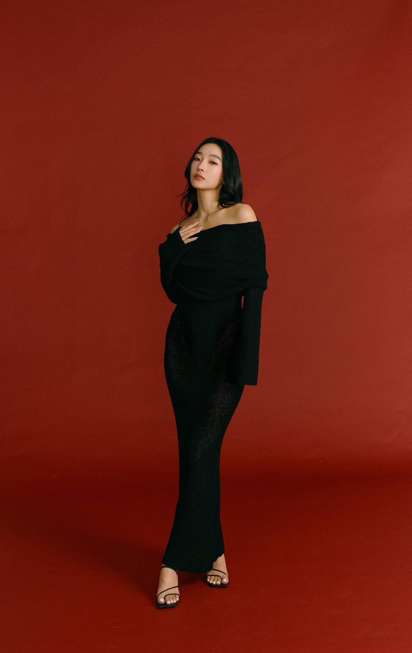 Crush On You Off-The-Shoulder Dress (一字領透膚長洋裝)