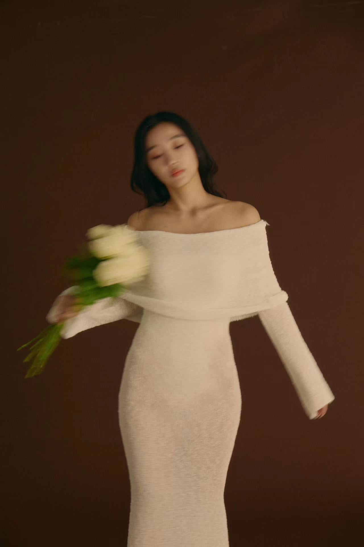 Crush On You Off-The-Shoulder Dress (一字領透膚長洋裝)