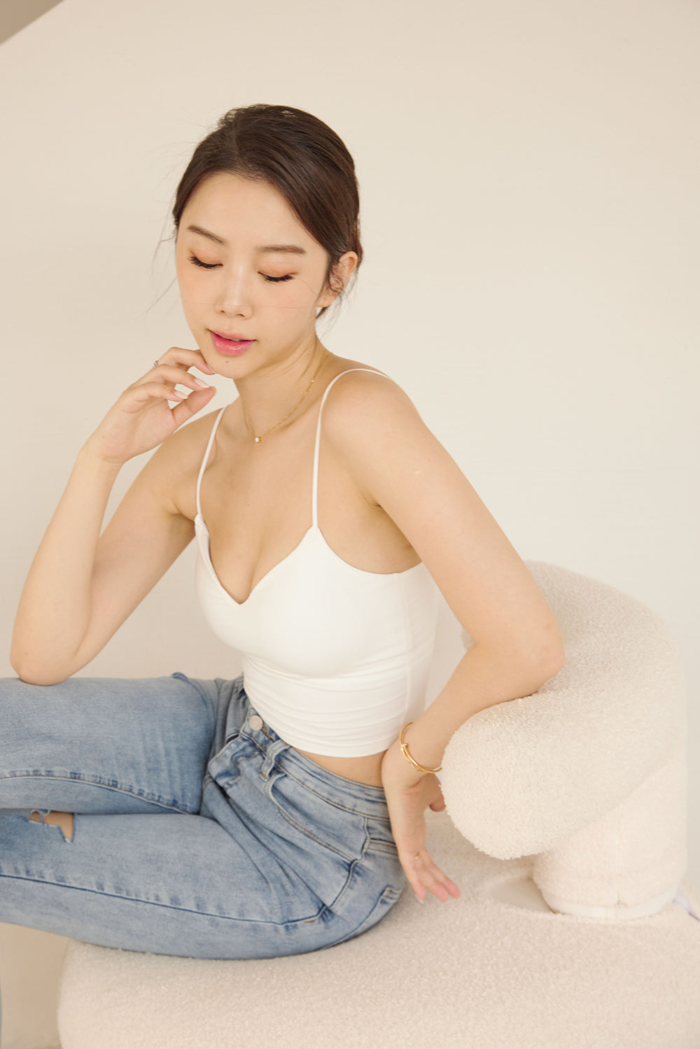 Cool Feeling V-neck Bra Top (爆乳涼感V領)