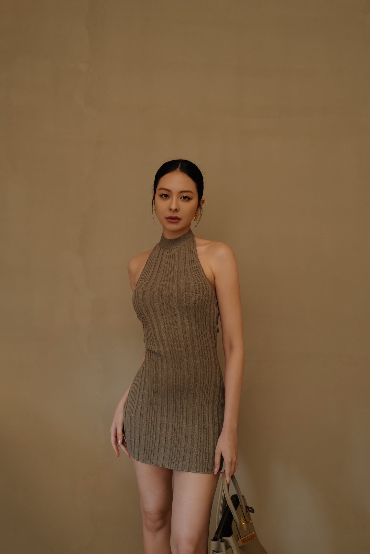 Wide Ribbed Knit Halter Mini Bra Dress (繞脖綁帶襯墊短洋裝)