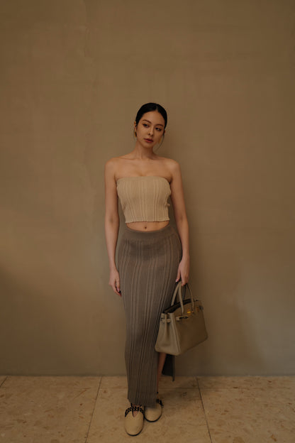 Wide Ribbed Knit Strapless Bra Top (坑條針織平口)