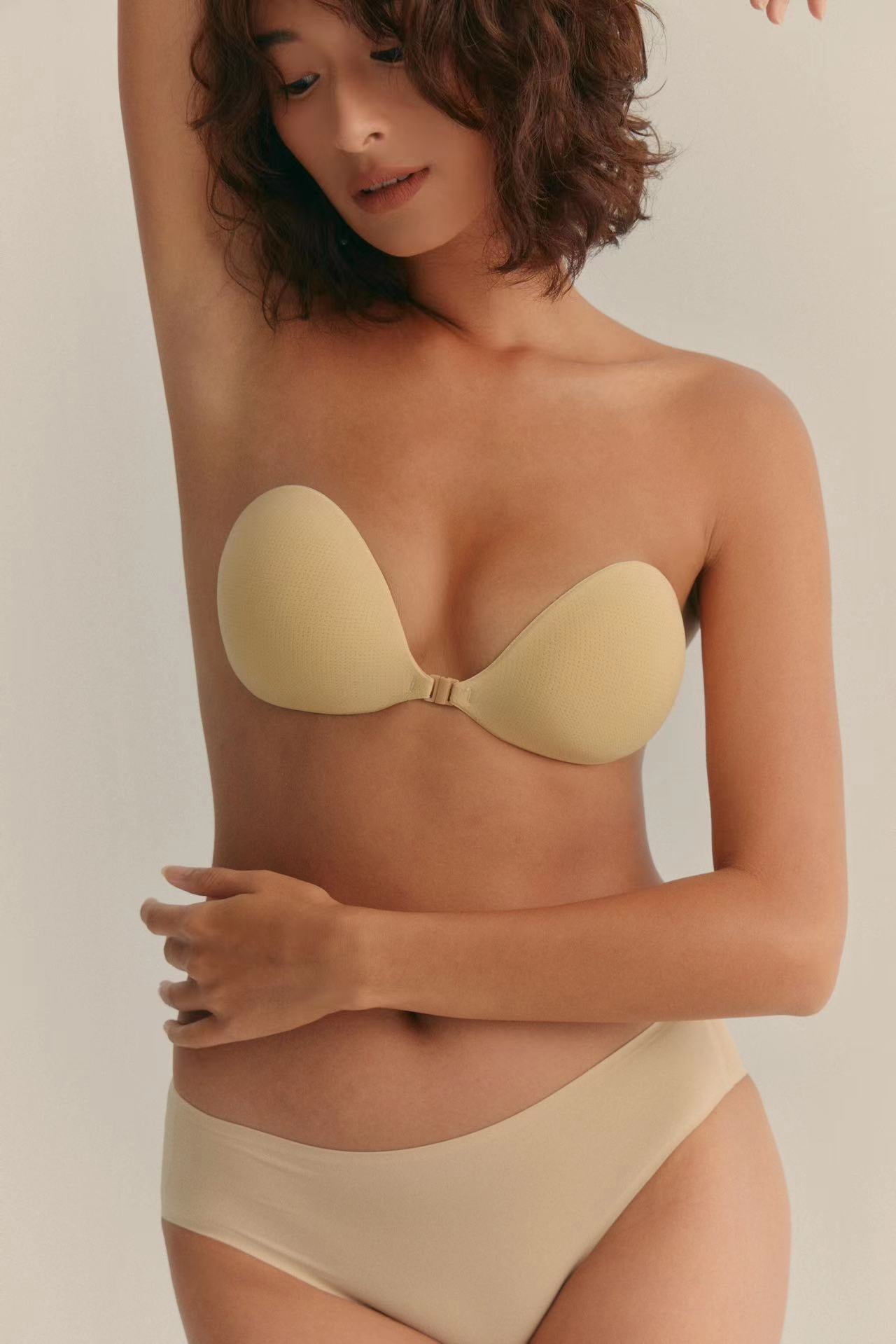 Push Up Seamless Airy Bra (小胸逆襲隱形內衣)