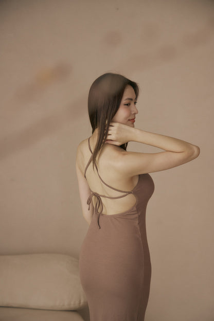 Open Back Halter Bra Dress (美背後綁帶削肩)