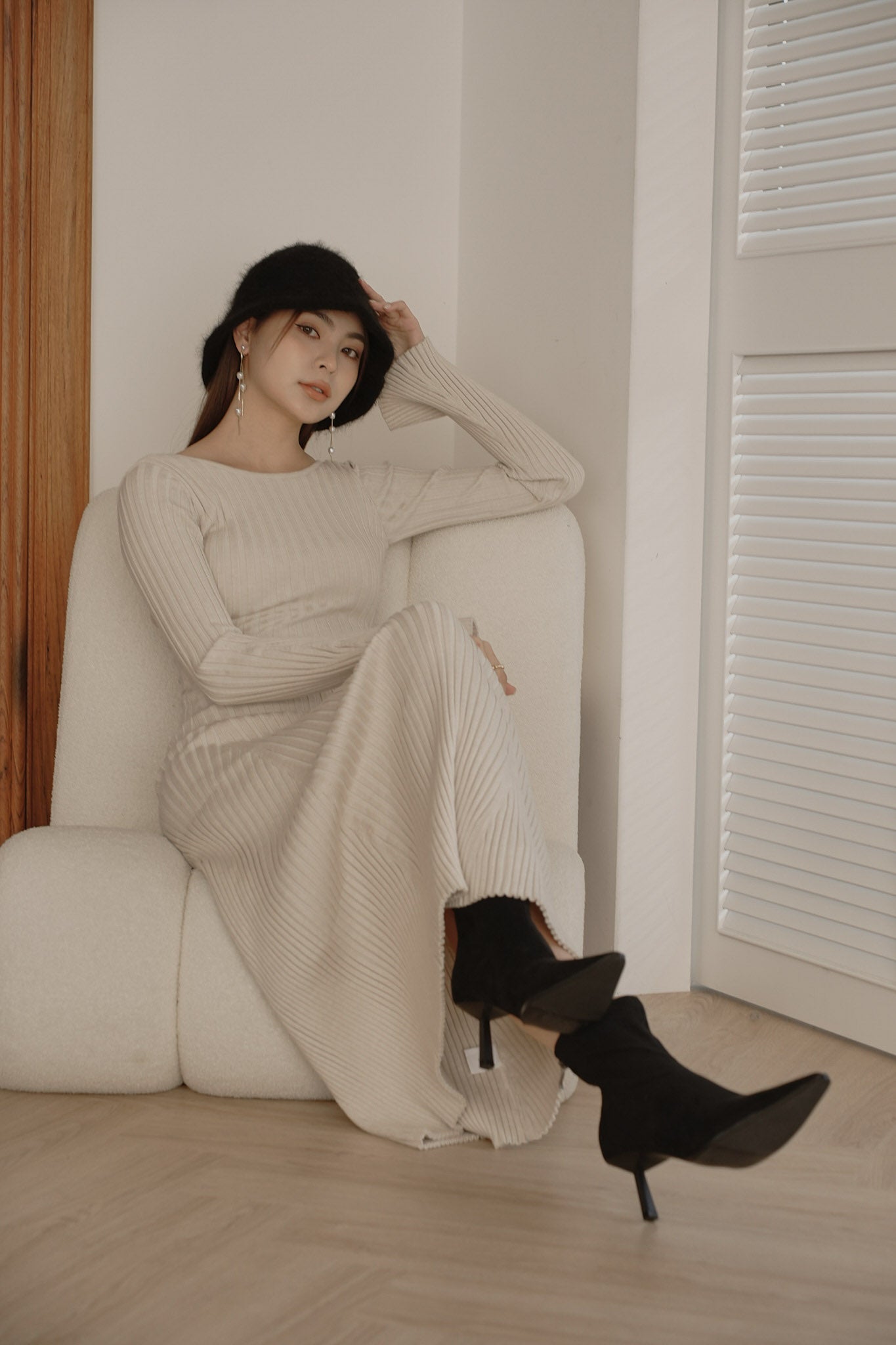 Knit Trumpet Sleeve Bra Dress (針織喇叭袖美背)