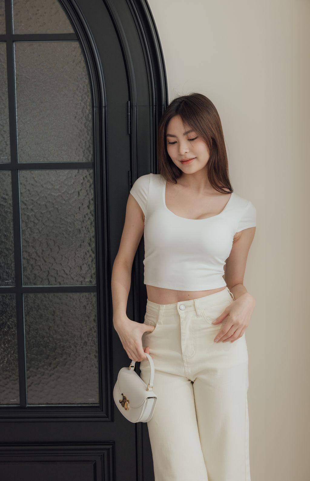 Round Neck Short Sleeve Bra Top (美胸圓領) By Beigy - Milu