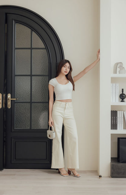 Round Neck Short Sleeve Bra Top (美胸圓領) By Beigy - Milu