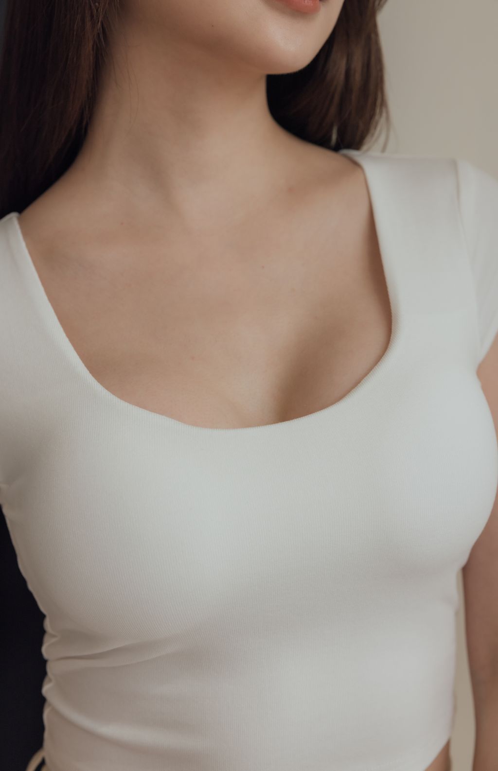 Round Neck Short Sleeve Bra Top (美胸圓領) By Beigy - Milu