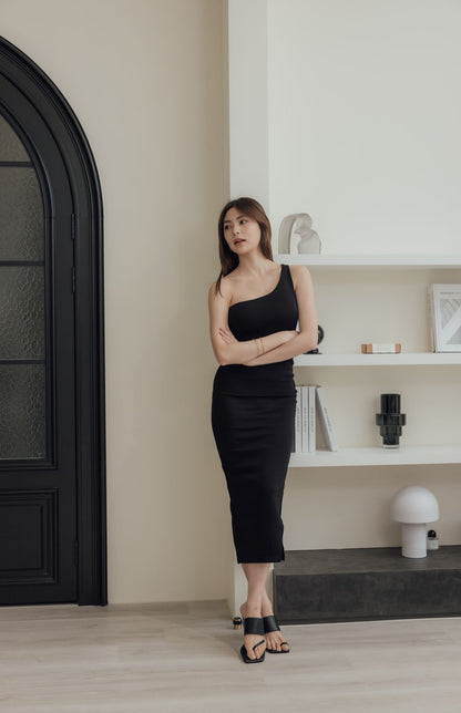 One Shoulder Maxi Bra Dress (單肩心機美背)