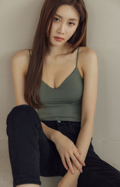 Cool Feeling V-neck Bra Top (爆乳涼感V領)