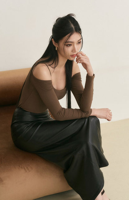 Cold Shoulder Long Sleeve Bra Top (露肩圓領長袖Bra Top)