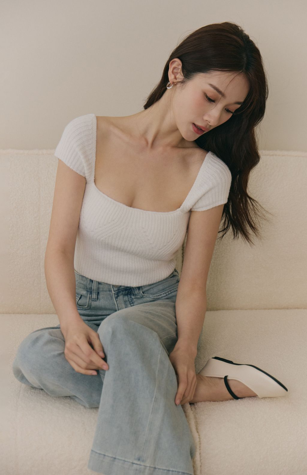 Wide Ribbed Rounded Neck Bra Top (美胸方領毛織Bra Top)