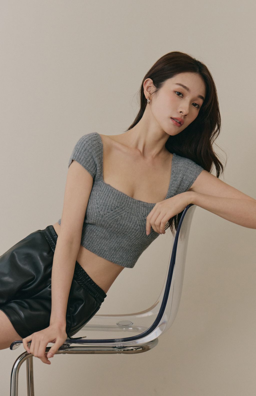 Wide Ribbed Rounded Neck Bra Top (美胸方領毛織Bra Top)