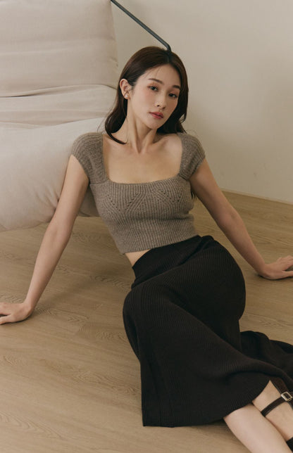 Wide Ribbed Rounded Neck Bra Top (美胸方領毛織Bra Top)