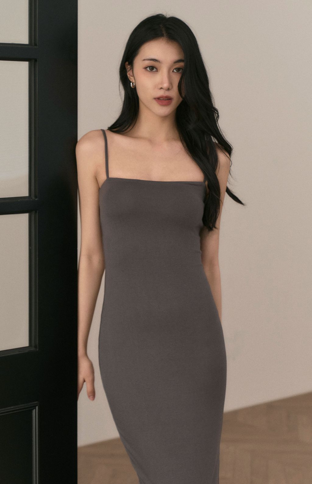 Slimming Spaghetti Strap Bra Dress (平口細肩修身Bra Dress) By Beigy - Milu