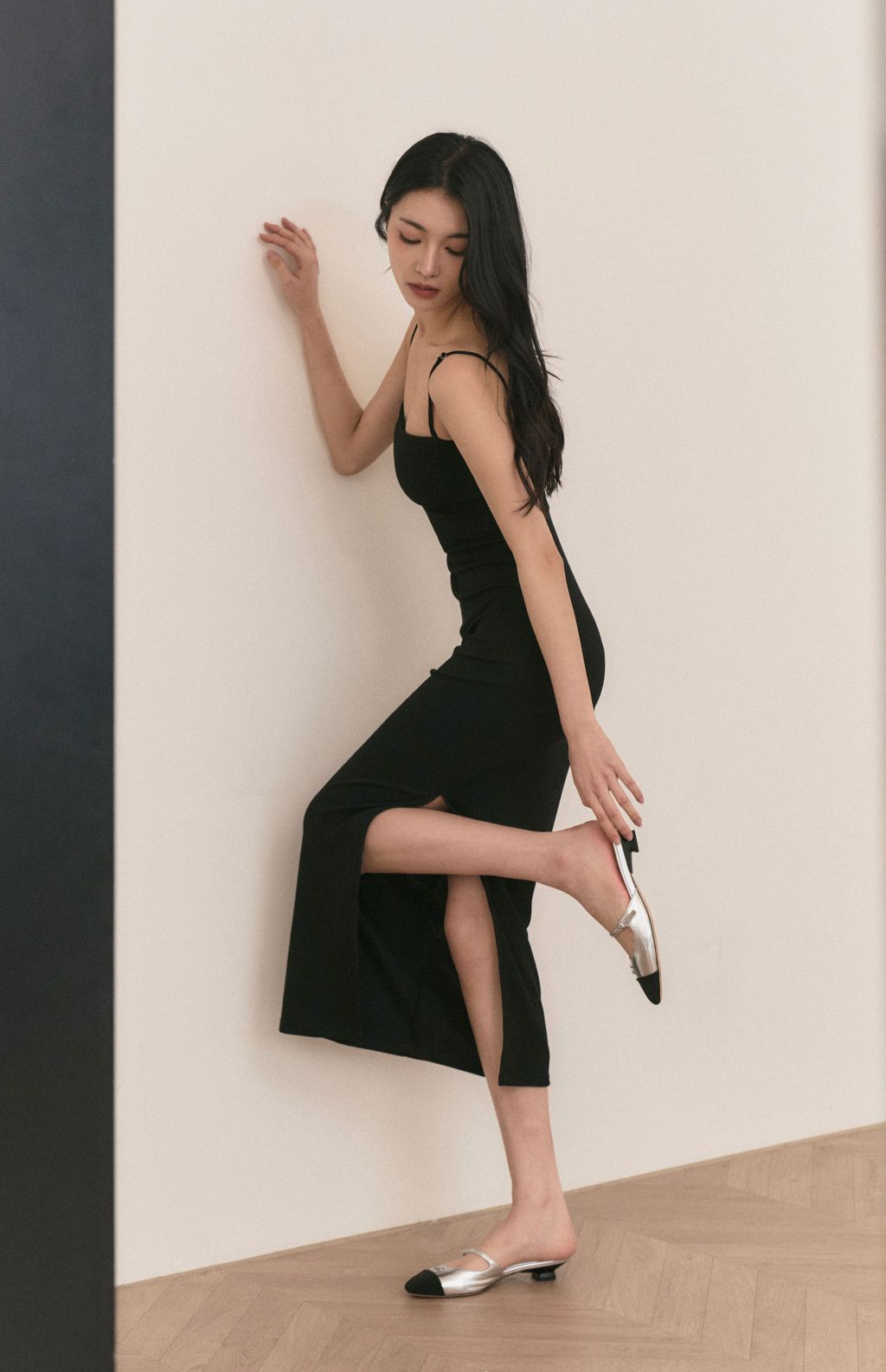 Slimming Spaghetti Strap Bra Dress (平口細肩修身Bra Dress) By Beigy - Milu