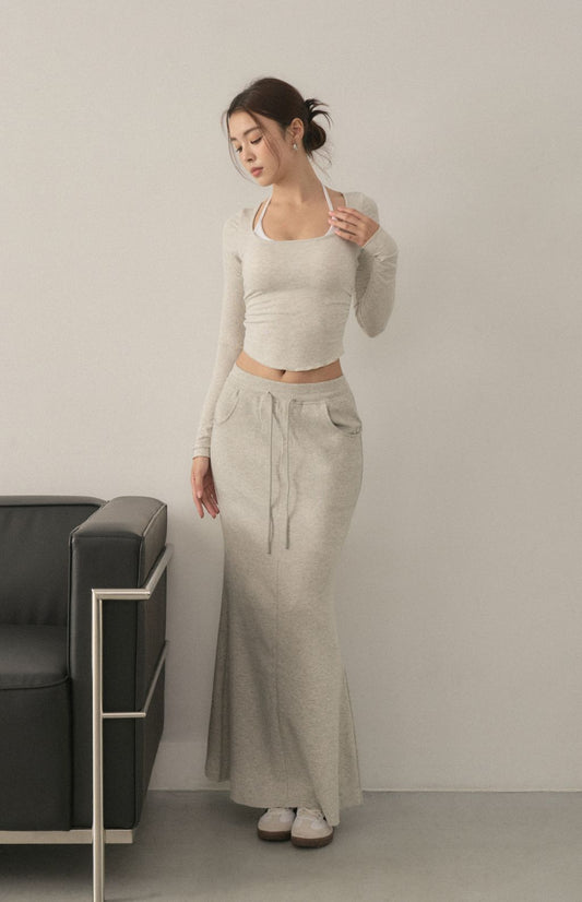 Space Cotton Back Slit Skirt<br/>後開衩魚尾太空棉裙
