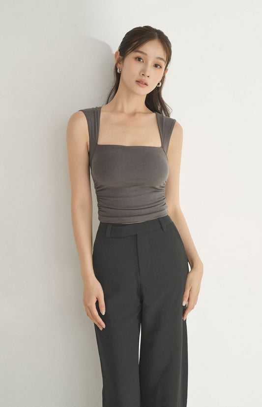 Side Scratched Square Neck Bra Top<br/>藏肚收腰側抓皺Bra Top