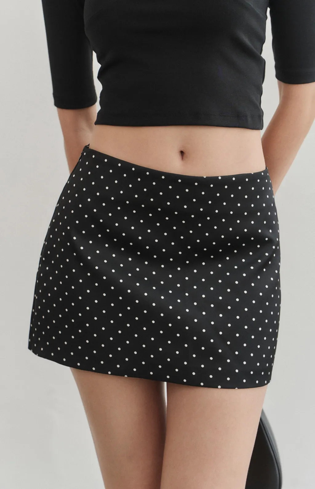 Polka-Dot Satin Mini Skort<br/>波點緞面短褲裙