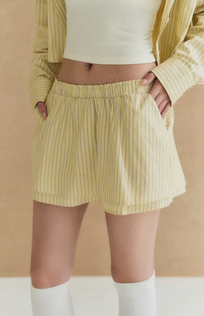 Striped Double-Layer Paperbag Skort<br/>美式條紋雙層花苞褲裙