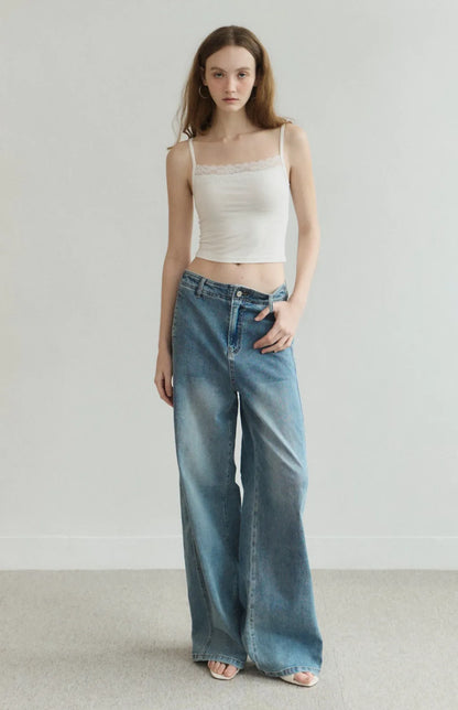 Barely-There Lace-Trim Cami Bra Top<br/>輕裸蕾絲平口細肩Bra Top