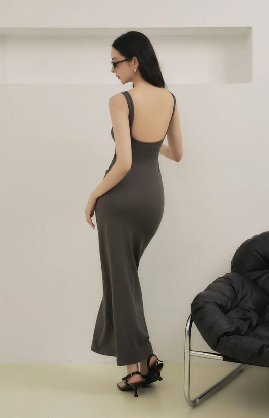 Full Coverage Backless Bra Dress<br/>心機美背遮副乳Bra Dress