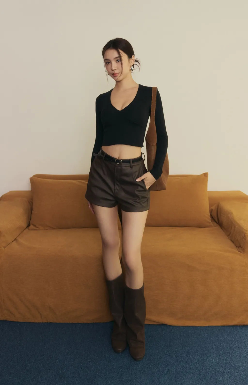 Push Up V-Neck Long-Sleeve Bra Top<br/>立體美胸V領長袖Bra Top