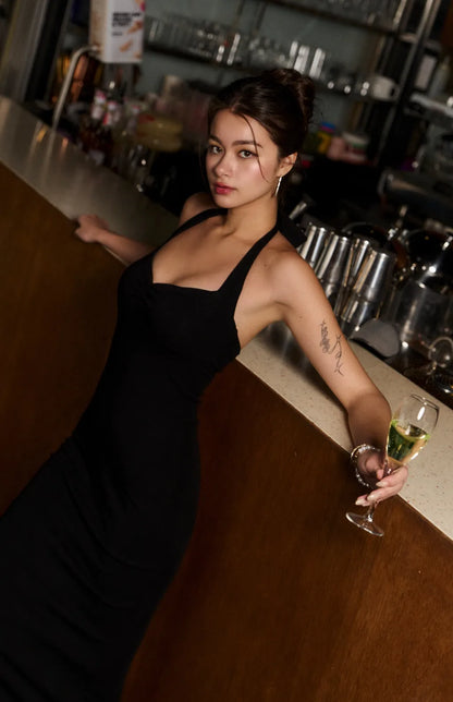 Halter Tie Twist Mermaid Bra Dress<br/>繞脖綁帶抓皺魚尾Bra Dress