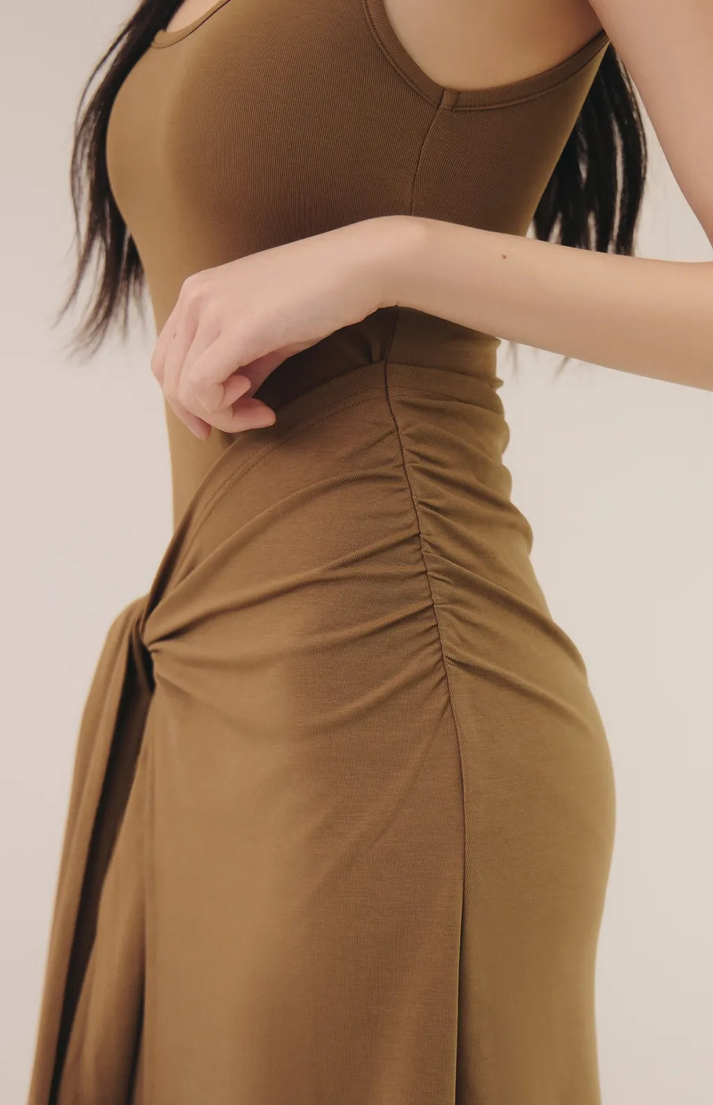 Square Neck Tie-Waist Faux-Layer Bra Dress<br/>方領綁帶假兩件Bra Dress