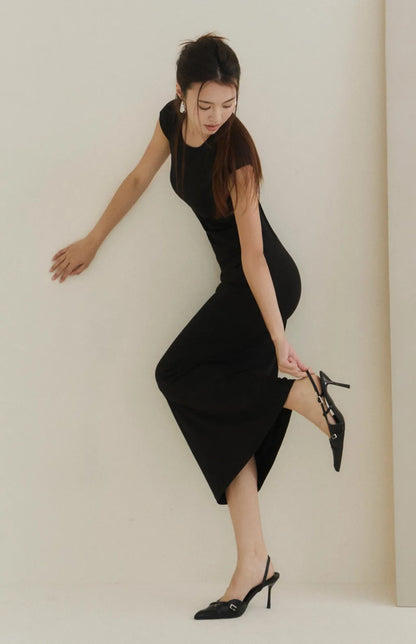 Minimal Open-Back Short-Sleeve Bra Dress<br/>極簡挖背短袖修身Bra Dress