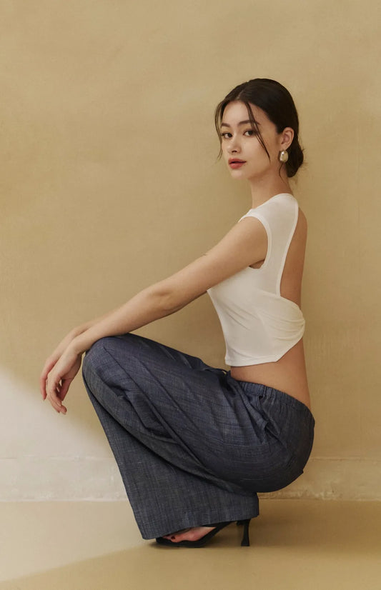 Tencel Drawstring Wide-Leg Jeans<br/>天絲感抽繩牛仔寬褲