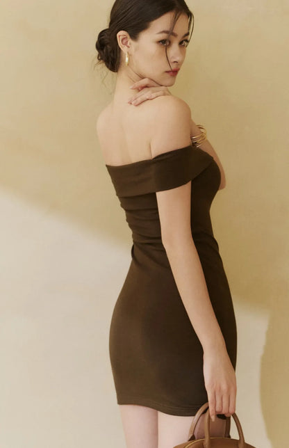 French Off-Shoulder Bodycon Mini Bra Dress<br/>法式一字領包臀Bra Dress