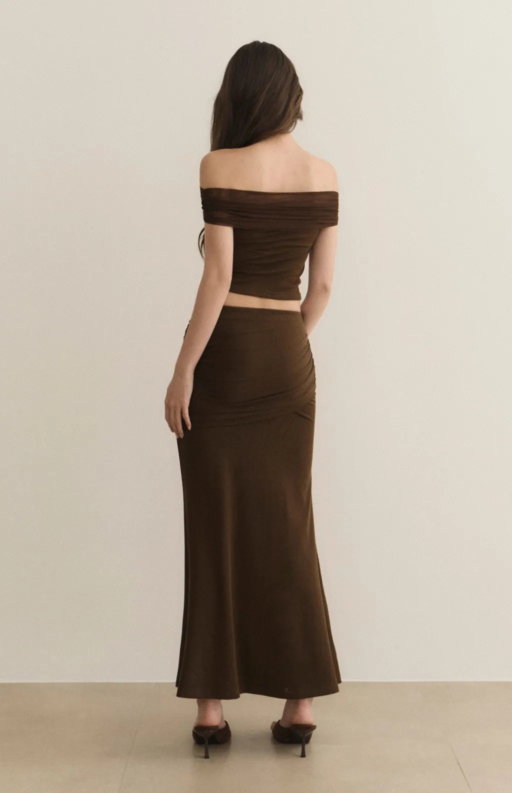 Sheer Gauze Off-Shoulder Bra Top<br/>透膚柔紗一字領Bra Top